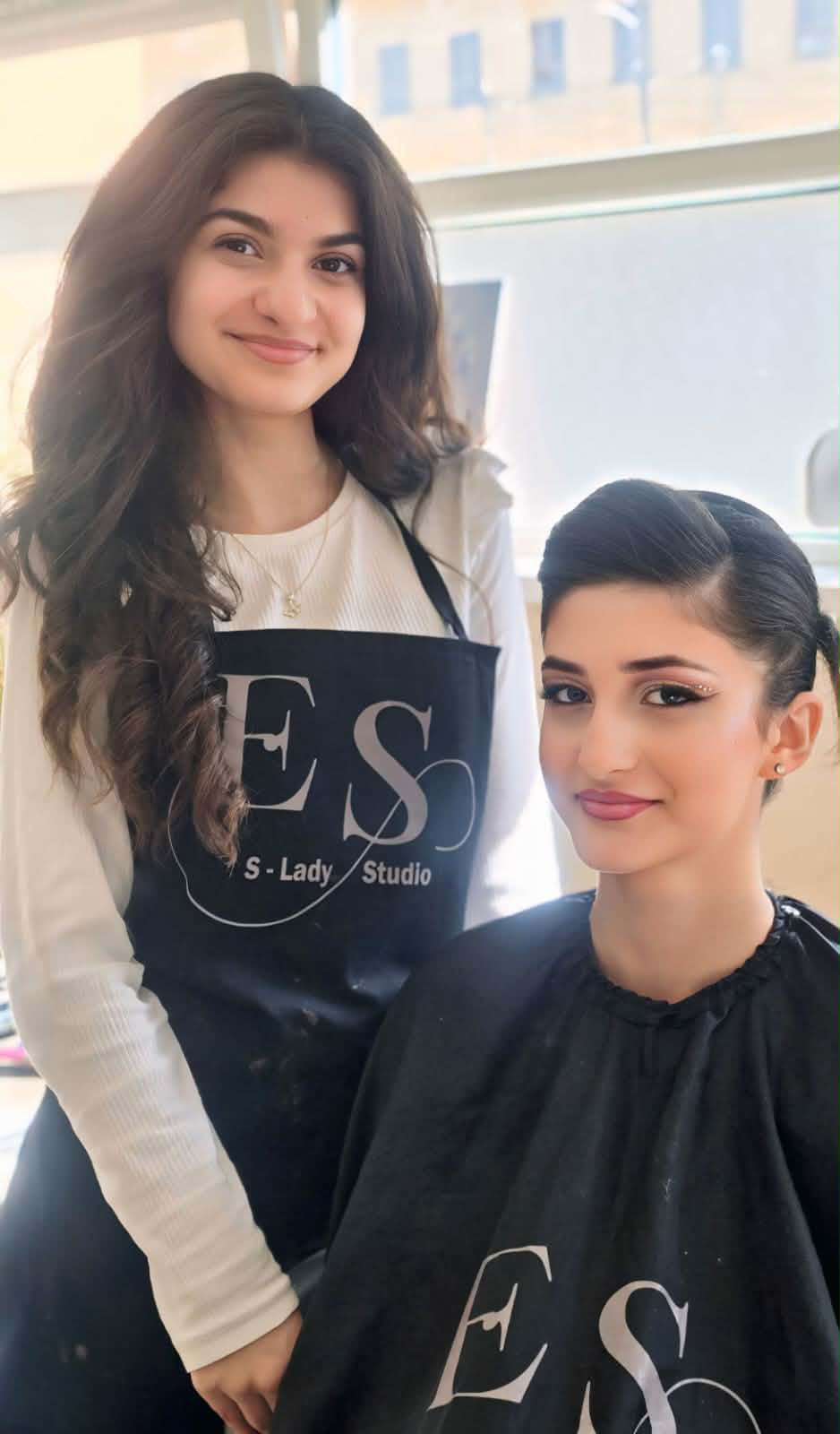 Одржан училишен натпревар во образовниот профил техничар за козметичка нега и убавина на тема „Свечена шминка“