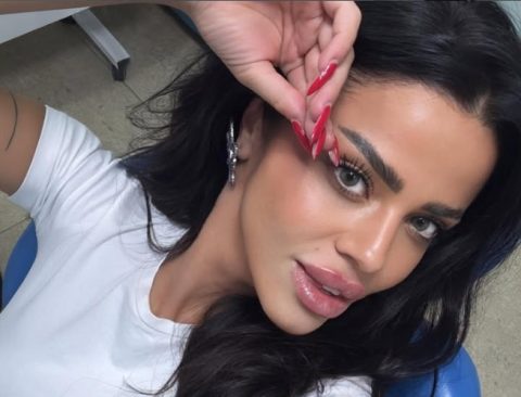 Кристина Димитри и годинава спремна за „Денот на вљубените“, само што сега возбудата не е јавна, туку само за избраниот среќник што со неа ќе ја сподели! (ВИДЕО)