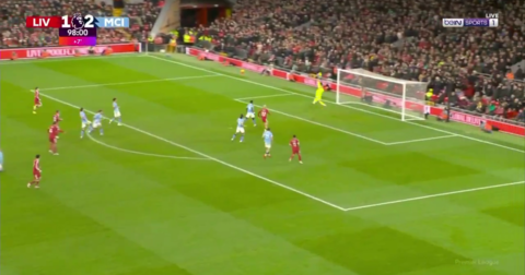 Цел стадион беше во шок: Донарума со одбрана за паметење во дербито! (ВИДЕО)