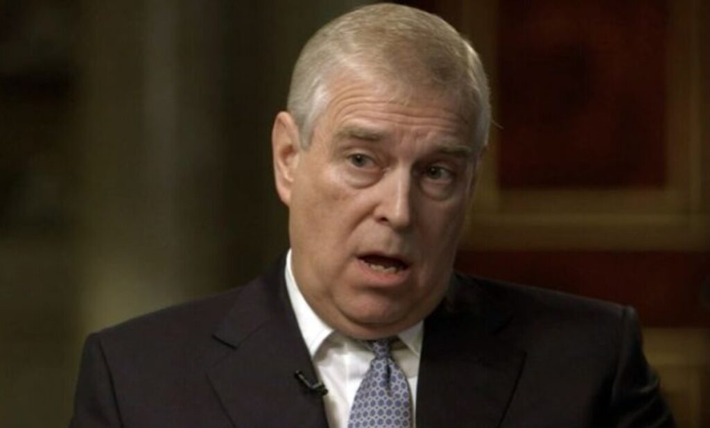 Уапсен поранешниот принц Ендру