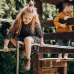 На децата им е потребна игра на отворено, советуваат експерти