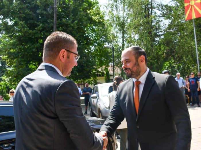 НОВА СООБРАЌАЈНИЦА ВО СКОПЈЕ: Мицкоски и Ѓорѓиевски на почетокот од изградбата на изградбата на булевар Македонија