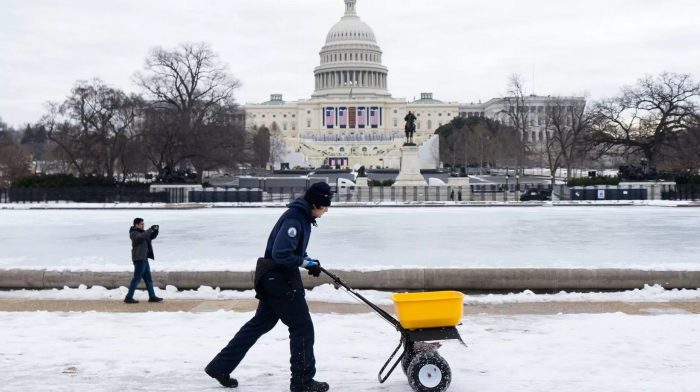 Источниот брег на САД се подготвува за уште една силна снежна бура
