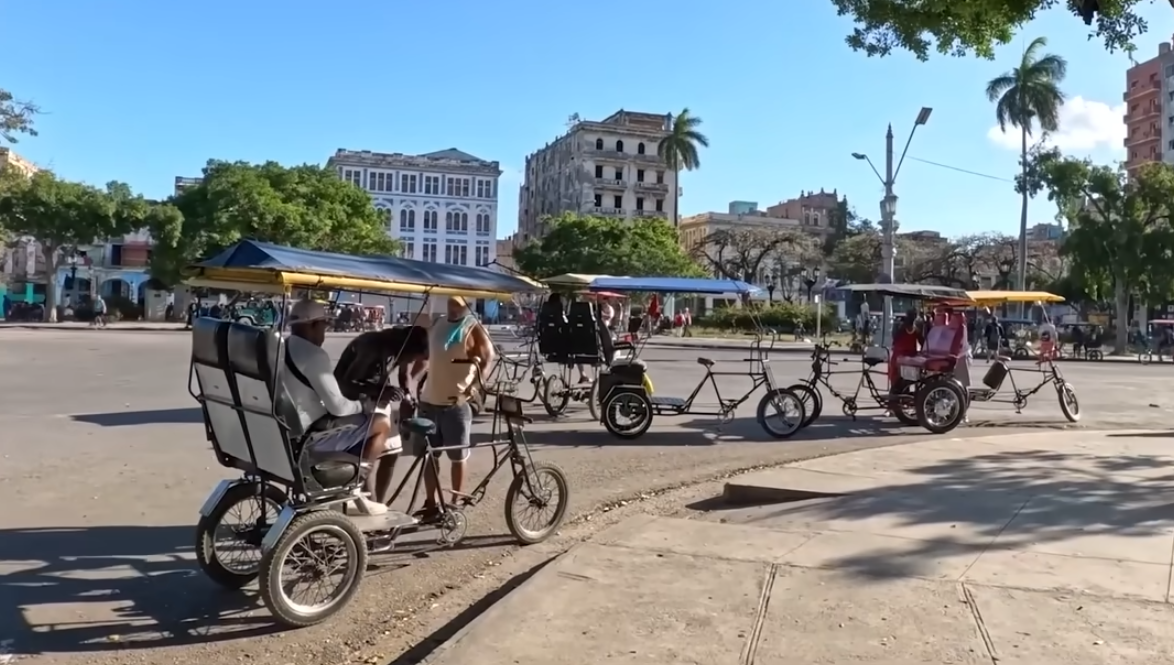 СЕ СООЧУВААТ СО НЕДОСТИГ НА ГОРИВО: Како се снаоѓаат Кубанците?