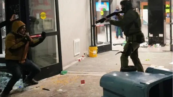 „Не сакаме да играме во град каде луѓе се убивани среде улица!“