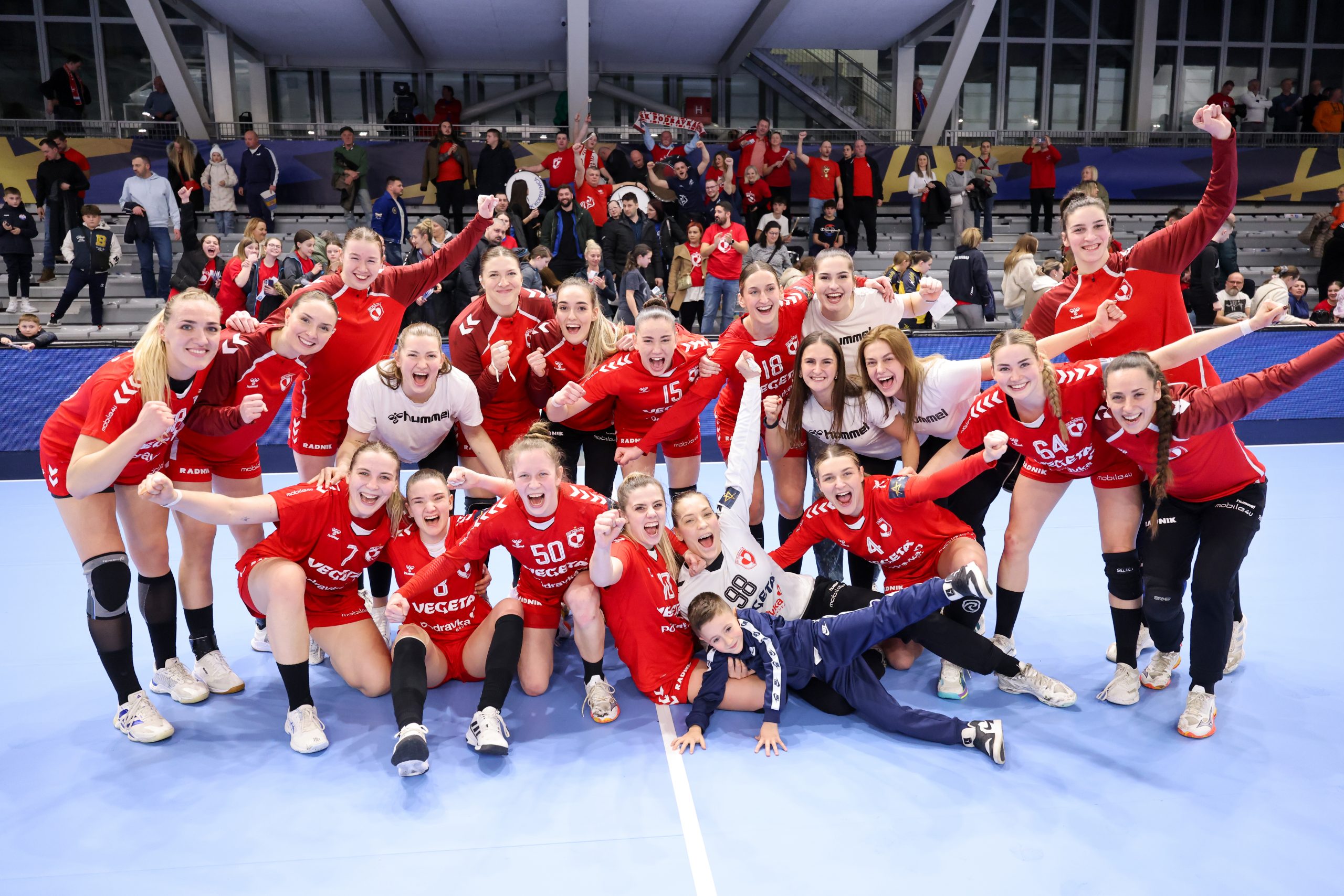 Подравка обезбеди осминафинале во ЛШ, Рапид на Ристовска е во ТОП 8 на ЛЕ!