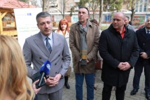 Министерот Перински во посета на Општина Куманово во рамки на караванот „Каде што срцето е дома“