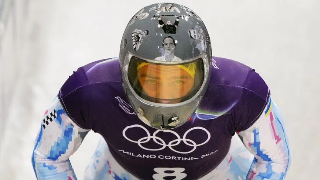 Украински олимпиец доби забрана да носи кацига со слики на спортисти загинати во војната