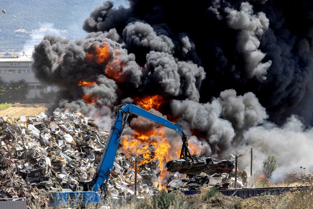 Заврши истрагата за пожарот во Визбегово, обвинети се три физички и едно правно лице