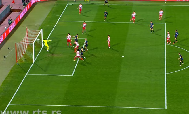 Жиру ја замолкна „Маракана“, Звезда испадна