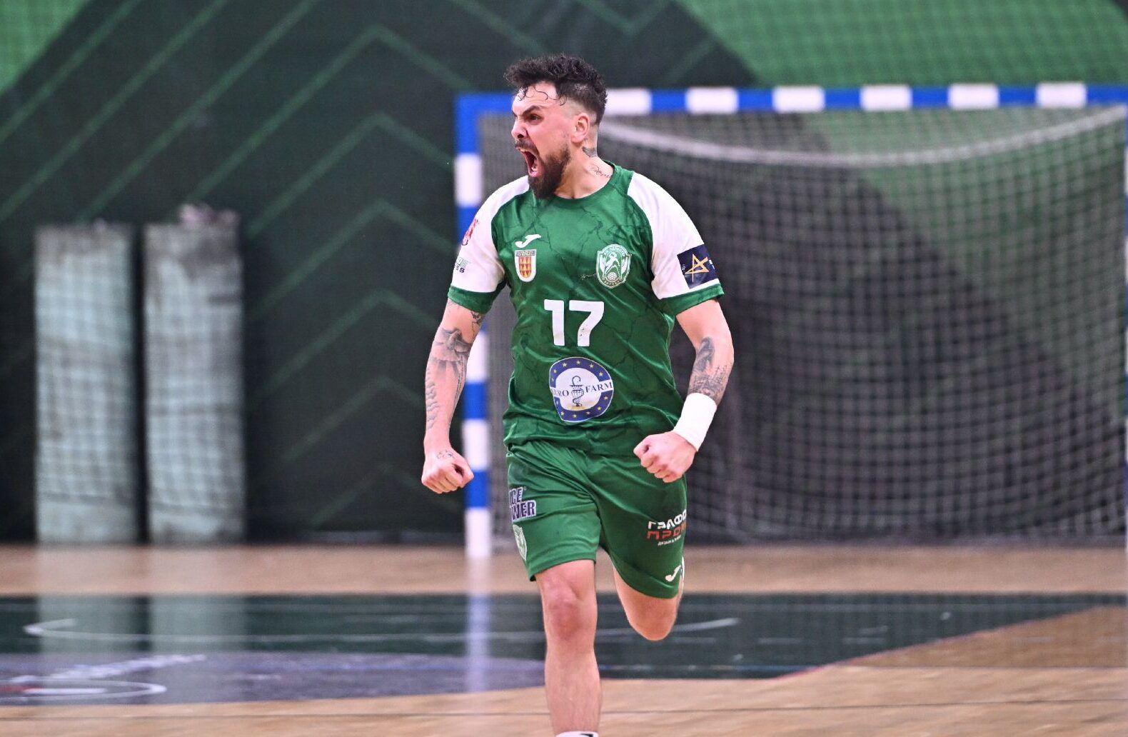 Битолскиот постар брат покажа сила и ја наполни мрежата на „двојката“