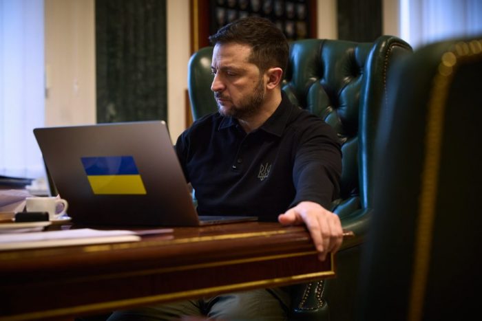 Зеленски не е задоволен од понудените безбедносни гаранции за Украина од САД