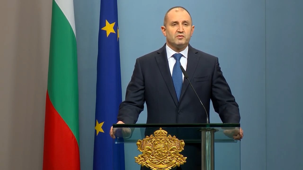 Радев: Македонија посакувана членка на ЕУ, но само со бугари во преамбулата на уставот