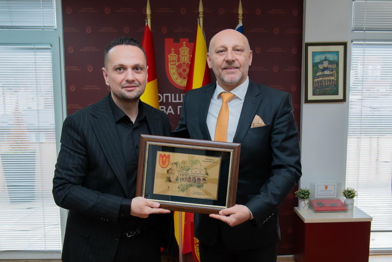 Дипломатска посета во Крива Паланка: Митовски и амбасадорот Јаќимовиќ ги зацврстуваат врските помеѓу Македонија и БиХ