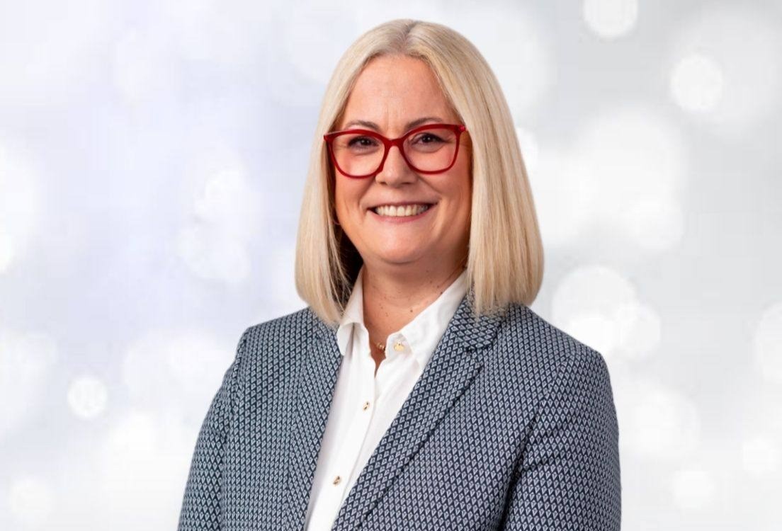 Пратеничката од ВМРО-ДПМНЕ, Дафина Стојаноска, „го сними“ Трендафилов со децата