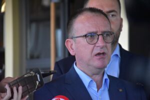 Таравари: Ќе дојдеме до ситуација кога ќе има потреба од одржување предвремени избори