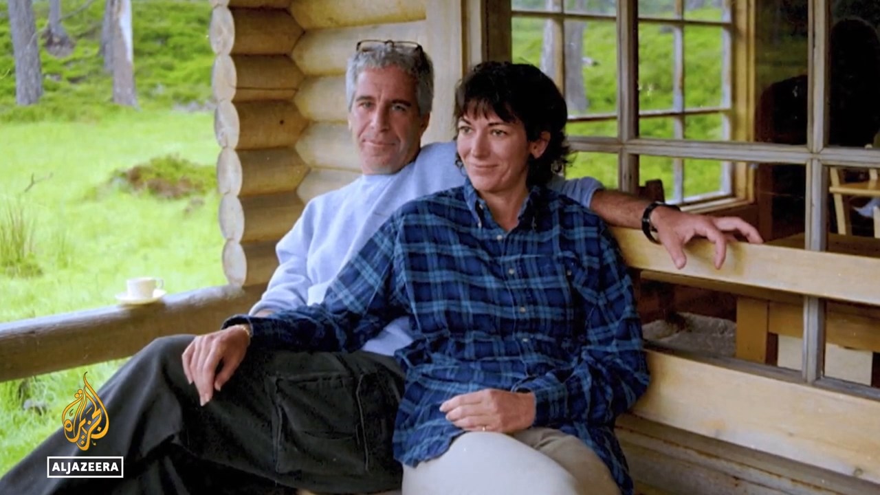 Скандалот со осудениот педофил Епстин ја тресе монархијата