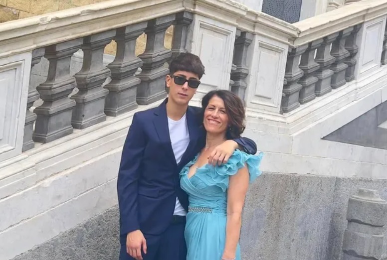 Хорор во Италија: Албански фудбалер ја претепал мајка му, па скокнал во море (ФОТО)