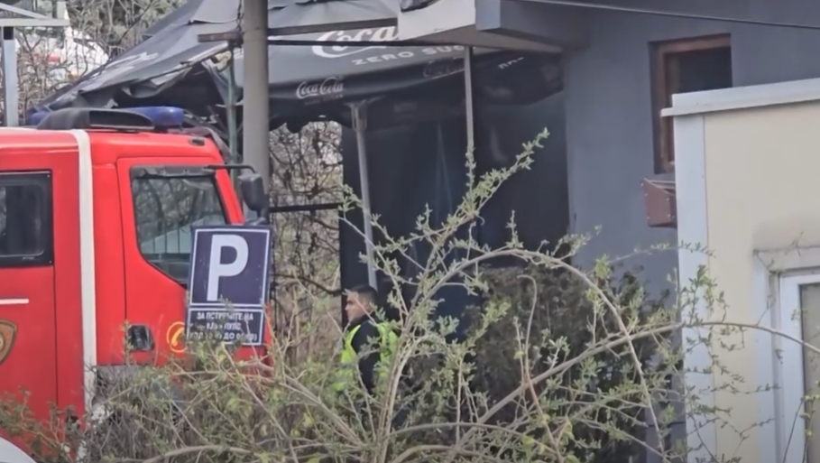 Сведоштво од пеколот во „Пулс“: „Децата беа испреплетени на влезот, не можевме да ги извлечеме“