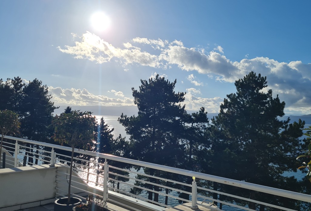 СЗО: Електронските цигари и тутунските производи сè попопуларни меѓу младите во Европа