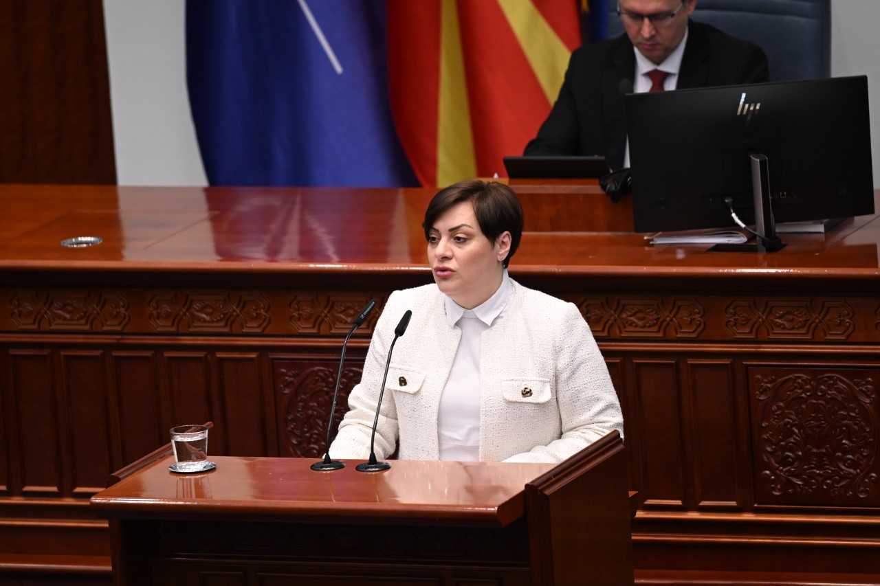 Димитриеска-Кочоска: Половина од уплатените средства за солидарниот данок ќе ги вратиме во март кон компаниите