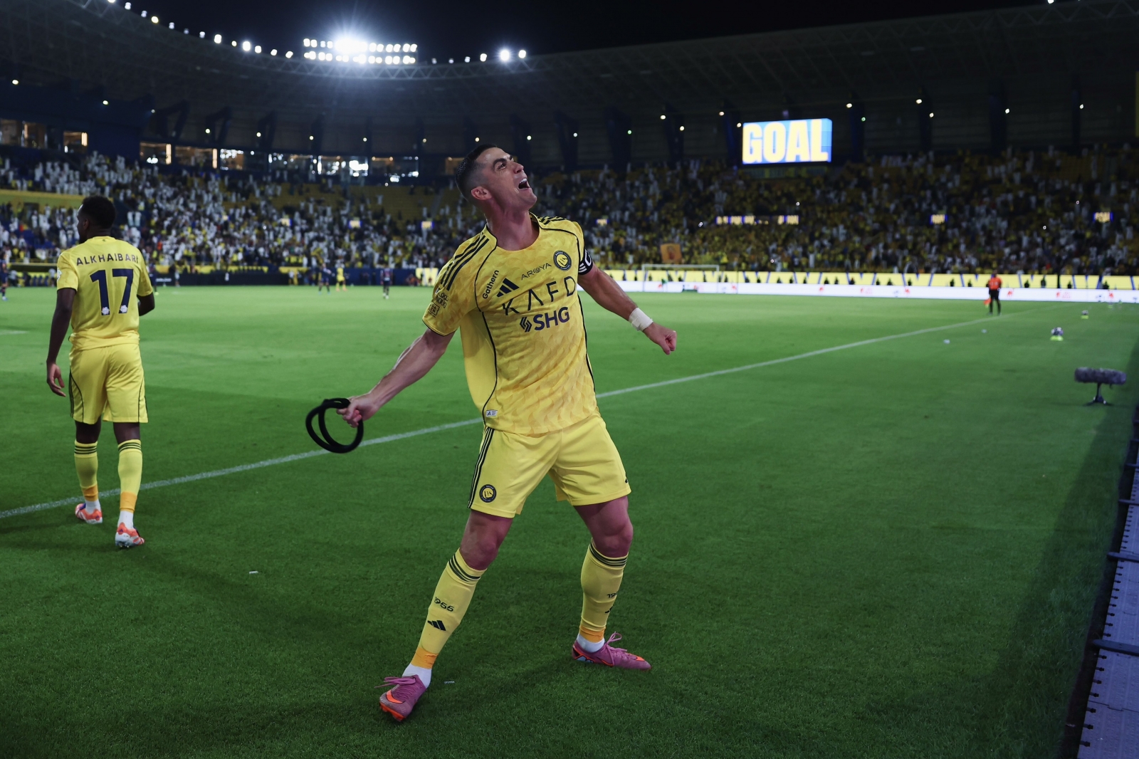 Роналдо денеска полни 41 година – нема да престане да игра додека не ја оствари целта!