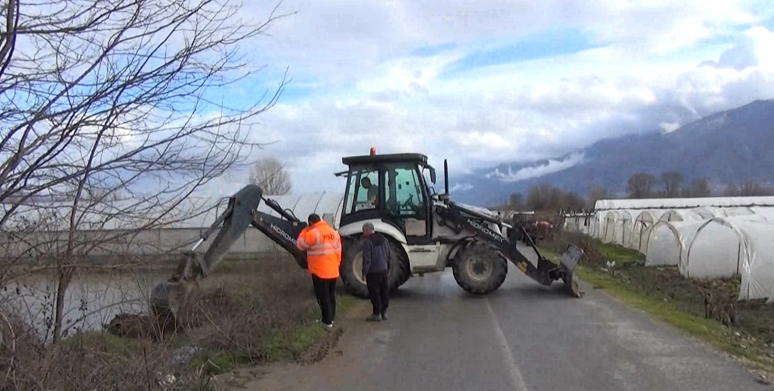 Ново возило за чистење канали во Босилово
