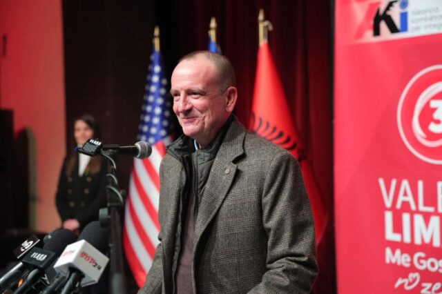 Таравари: Наскоро предлог за фискална конфедерација меѓу Македонците и Албанците