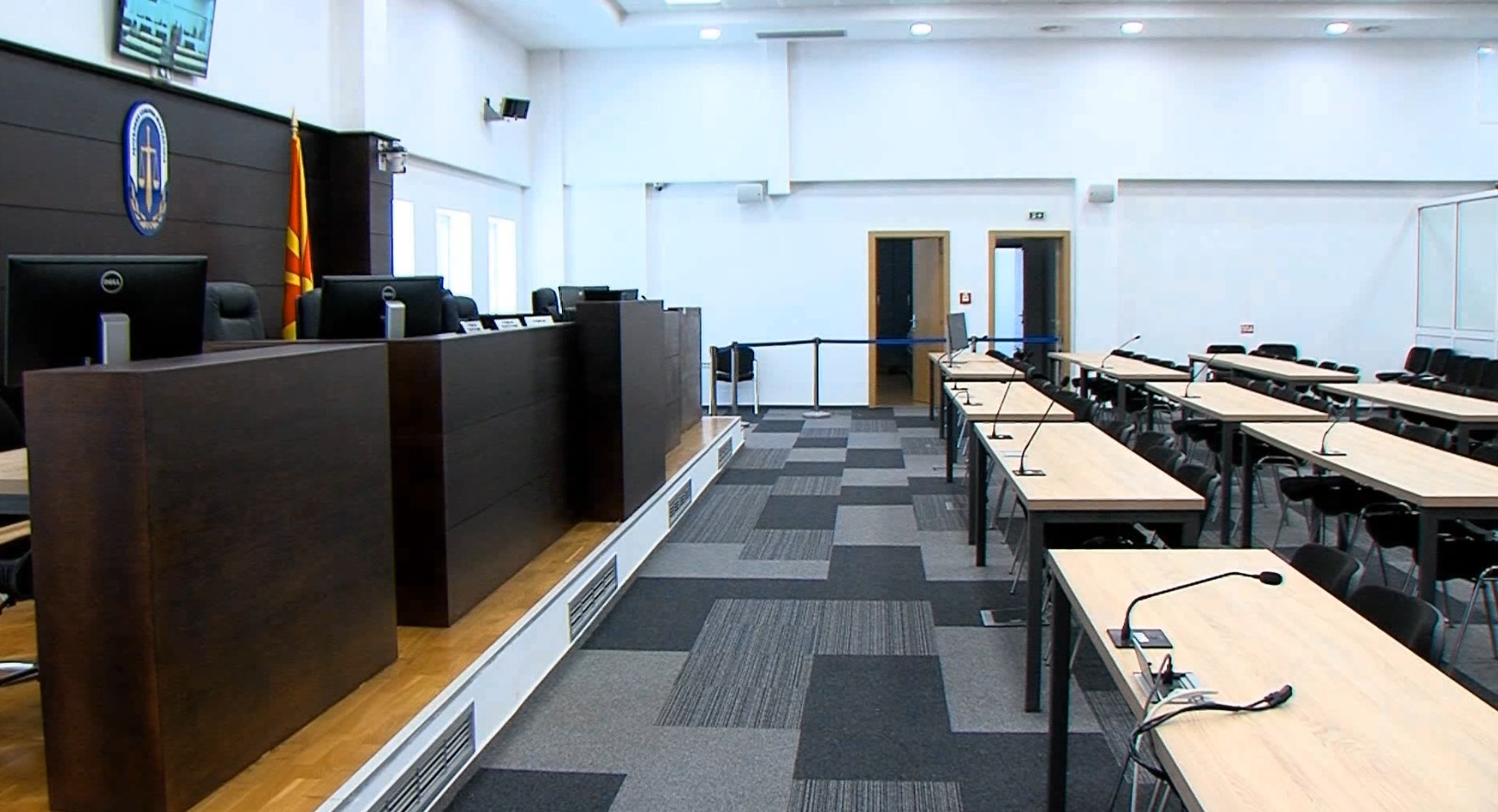 Давитковски: Правосудниот испит законски се полага само на македонски јазик