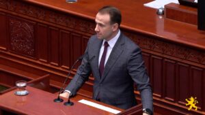 ВМРО-ДПМНЕ предлага корекција на платите на пратеници, судии и обвинители