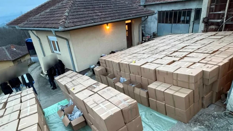 Две лица добија 48 часа притвор за поврзаност со петте тони марихуана во Србија