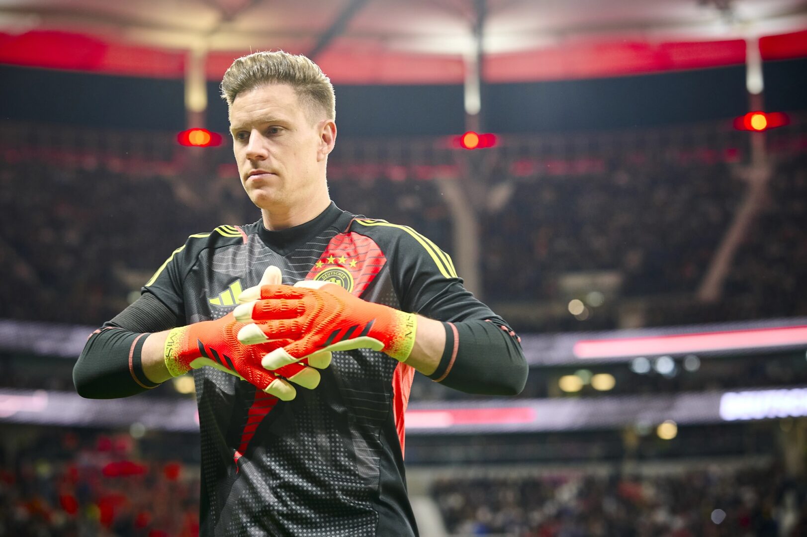 Само што дојде во Џирона, Тер Штеген се повреди