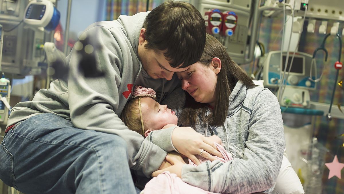 Mислеле дека синот им се плаши од училиште - Лекарот со солзи им ја соопштил неговата дијагноза