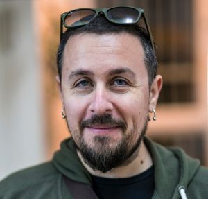 Денес роденден прославува нашиот режисер и музичар Владимир Митревски – Ѓуле