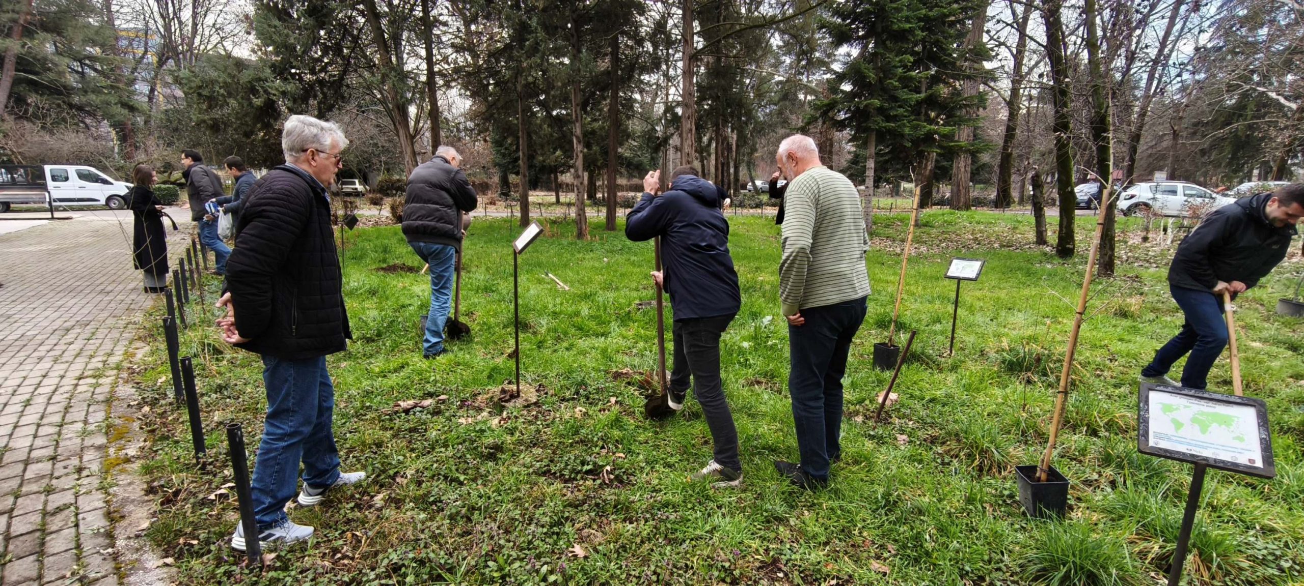 „Професорите садат” – традиционална акција за збогатување на дендропаркот на Факултетот за шумарски науки, пејзажна архитектура и екоинженеринг „Ханс Ем” во Скопје