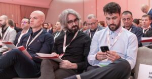 Левица: Со новиот закон за високо образование професори ќе можат да станат само децата на богатите