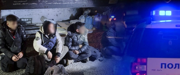 Уапсен Србин во Гевгелија, криумчарел шест мигранти од Египет и Палестина