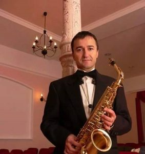 Боби Коминовски – сеќавање на нашиот прерано починат професор и саксофонист