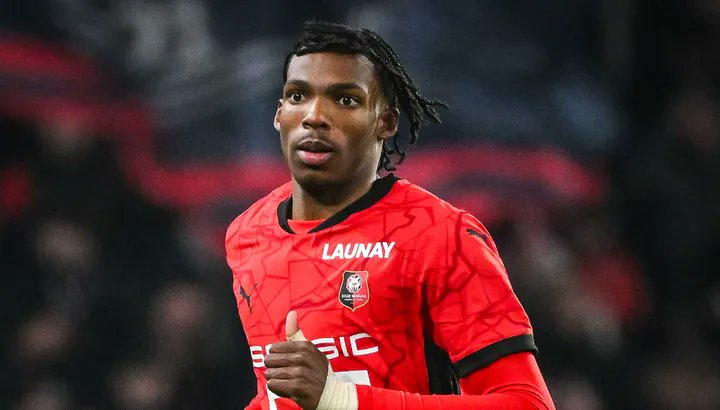 Ливерпул победи во трката за еден од најперспективните дефанзивци во Европа