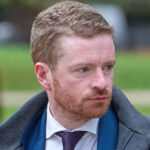 Шефот на кабинетот на Стармер поднесе оставка поради скандалот со Питер Манделсон