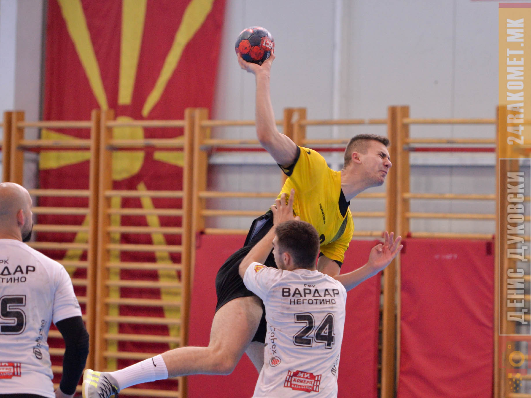 Велешко дуо го засили Текстилец