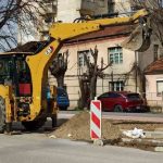 Низ битолските улици се докмплетира мрежата за топлификацијата на Битола