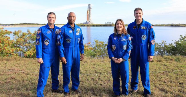 НАСА ГО ОДЛОЖИ ЛАНСИРАЊЕТО НА МИСИЈАТА „АРТЕМИС 2“ КОН МЕСЕЧИНАТА ПОРАДИ ТЕХНИЧКИ ДЕФЕКТ