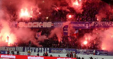 Изречени драконски казни по нередите на најголемото австриско дерби