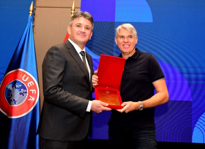 Силна порака од Роберто Росети за квалитет и поддршка: Напредна едукација и ФИФА амблеми за македонските судии