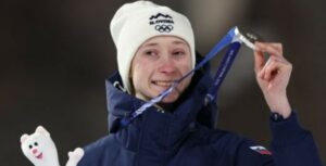 Златото во женски ски-скокови оди во Норвешка, Ника донесе нов успех за семејството Превц