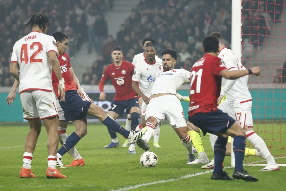 (Видео) Звезда победи во Лил, Штутгарт го декласира Селтик