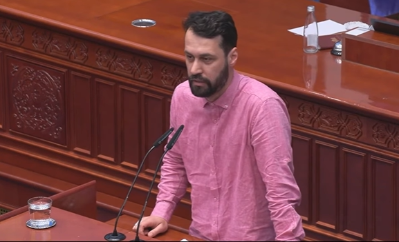 Левица: Крајно опасно е продолжувањето на рокот за легализација на дивоградбите