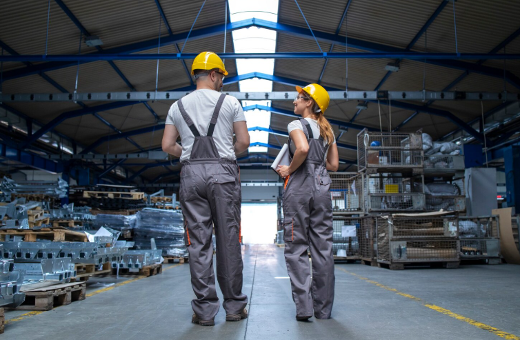 Занаети што носат богатство: Список на работни места што секој ги избегнува, а кои се исклучително платени