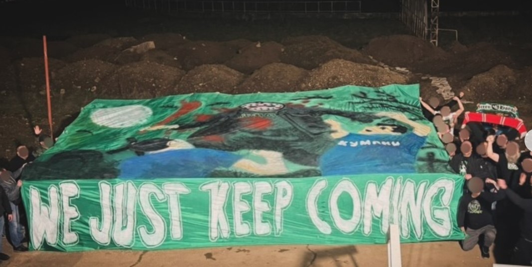 Чкембари: Не може луѓе да земаат слободни денови и да патуваат со километри за да седат пред врата!